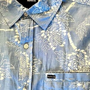 Men’s HURLEY button. Pre loved.